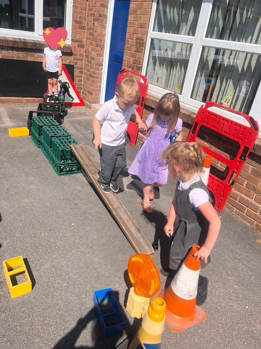 Micklewrightr's tweet photo. Nursery children built a track today and helped each other across 👏🏻 🧱#teamwork #fides @RowParkAcademy @aspear_ @DebsBridgeman https://t.co/0rmdLvSBxJ