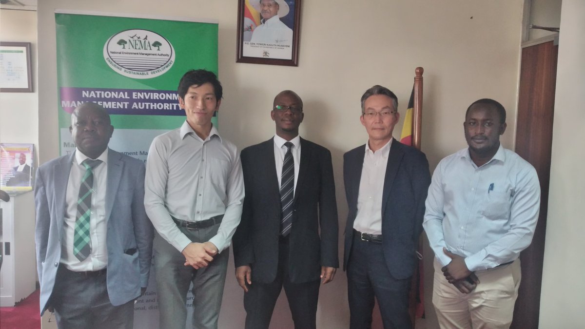 nemaug's tweet photo. Earlier @nemaugED @ABarirega met a team from @JicaUganda to discuss ways of collaboration between the two entities. Deliberations focused on the area of sustainable agriculture
#ConserveUg
#NEMAworks https://t.co/I6QhagwIaO
