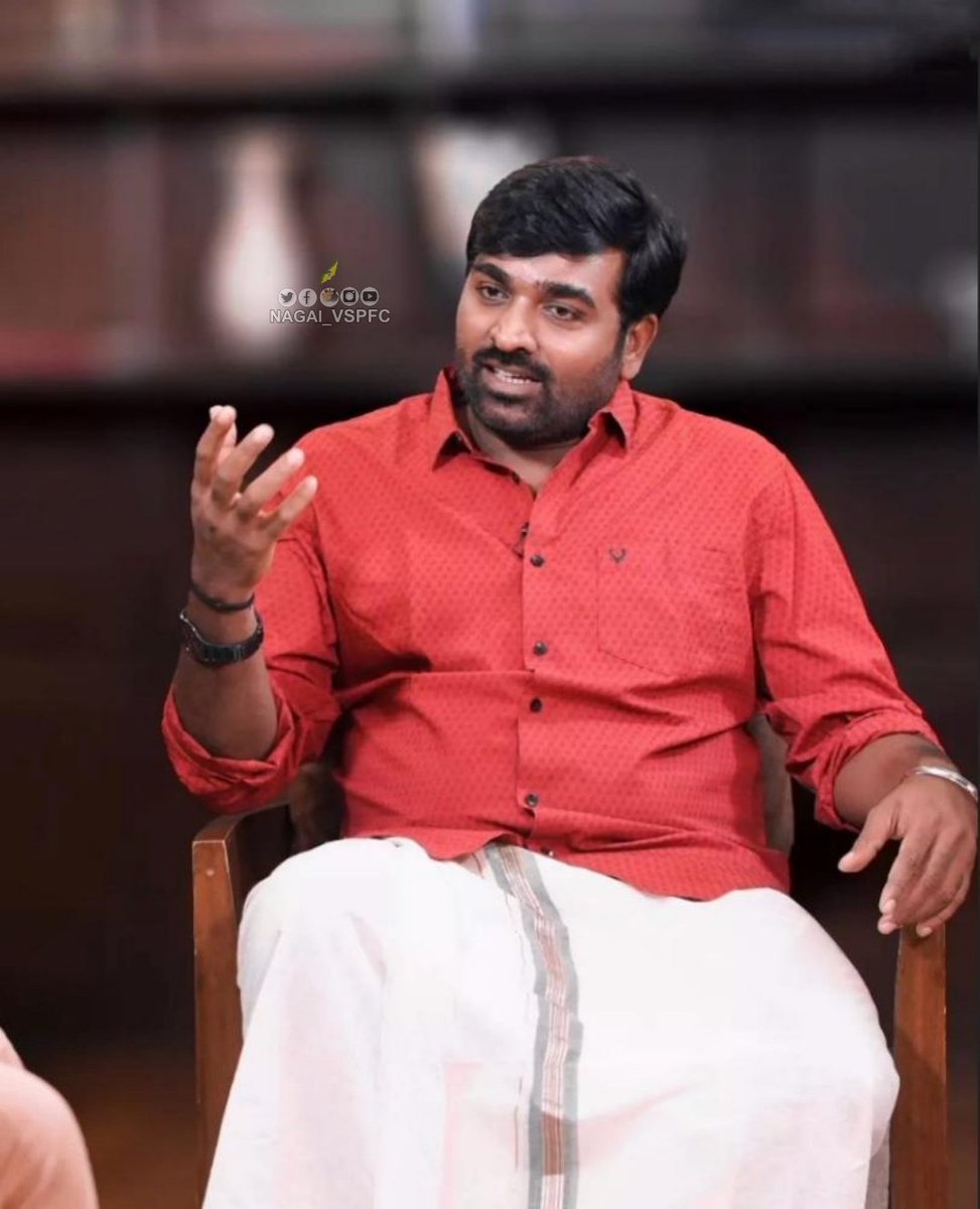 venkat_msvs's tweet photo. Recent pic 😍😍
#Makkalselvan #VijaySethupathi 
#NagapattinamVSPFC 
@VijaySethuOffl @Riyaz_Ctc @kumaran_VSP 
@jaya_pass @Nagai_VSPFC https://t.co/HyoiMWjTdv