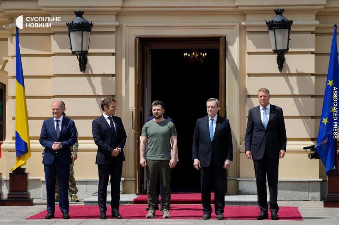 Dr Kareem Carr tweet media