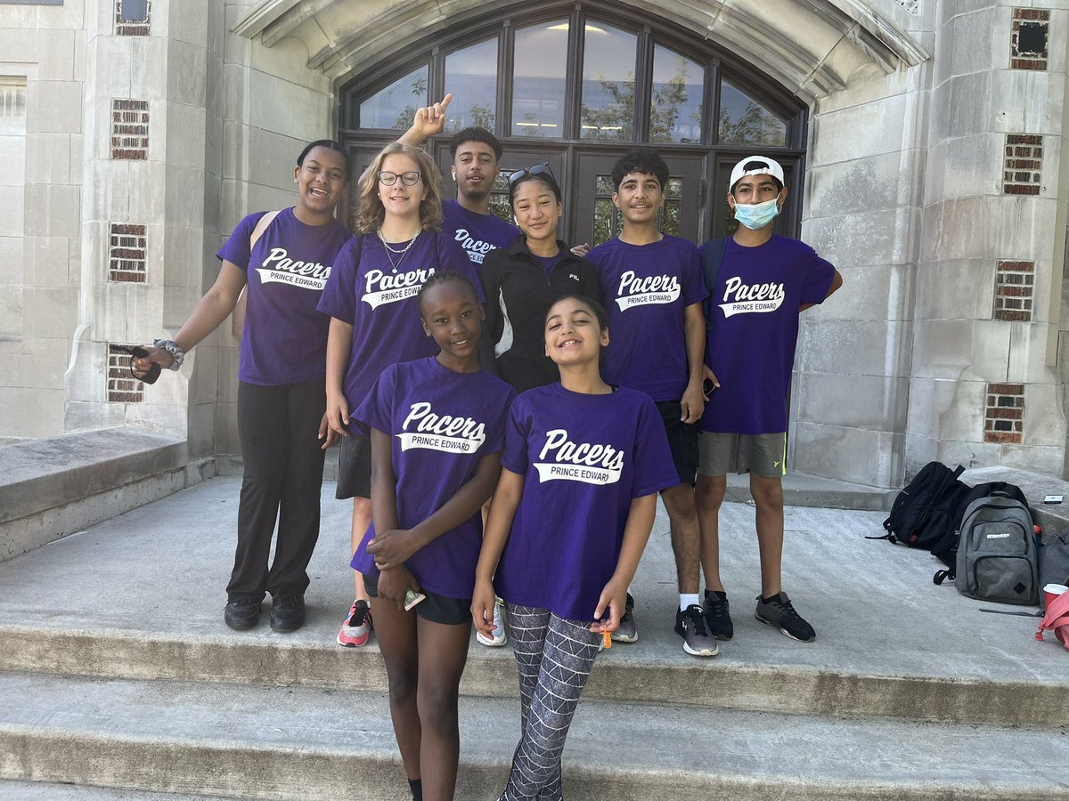 Mrs. Bondy tweet media