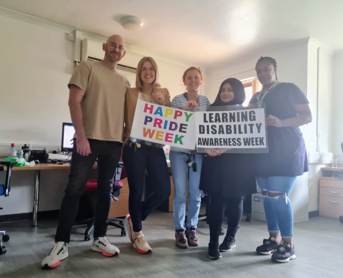 ForensicOT_ELFT's tweet photo. 🌈Some of our MSU OT team having a dual celebration today for Learning Disability Pride & Awareness Week 🌈
#LDPride #LDAwareness https://t.co/mhYZT21LoY