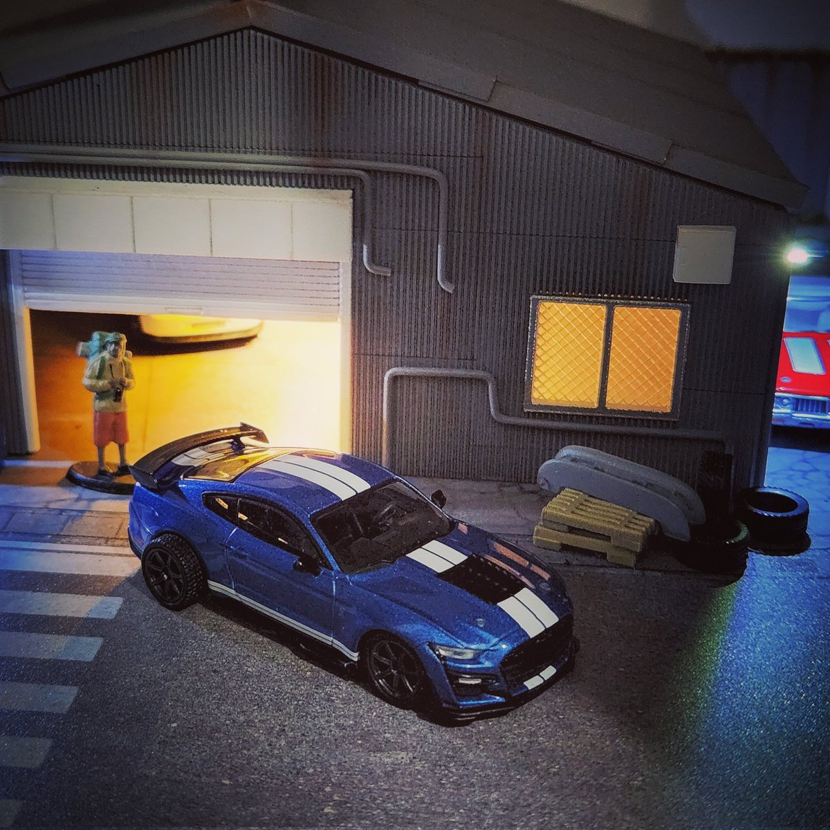 diecast_newb's tweet photo. Probably my favorite @MINIGT64 release yet...
.
.
.
#mustang #shelby #gt500 #minigt #diecast #scalecars #diorama https://t.co/NYsnzxiVPU