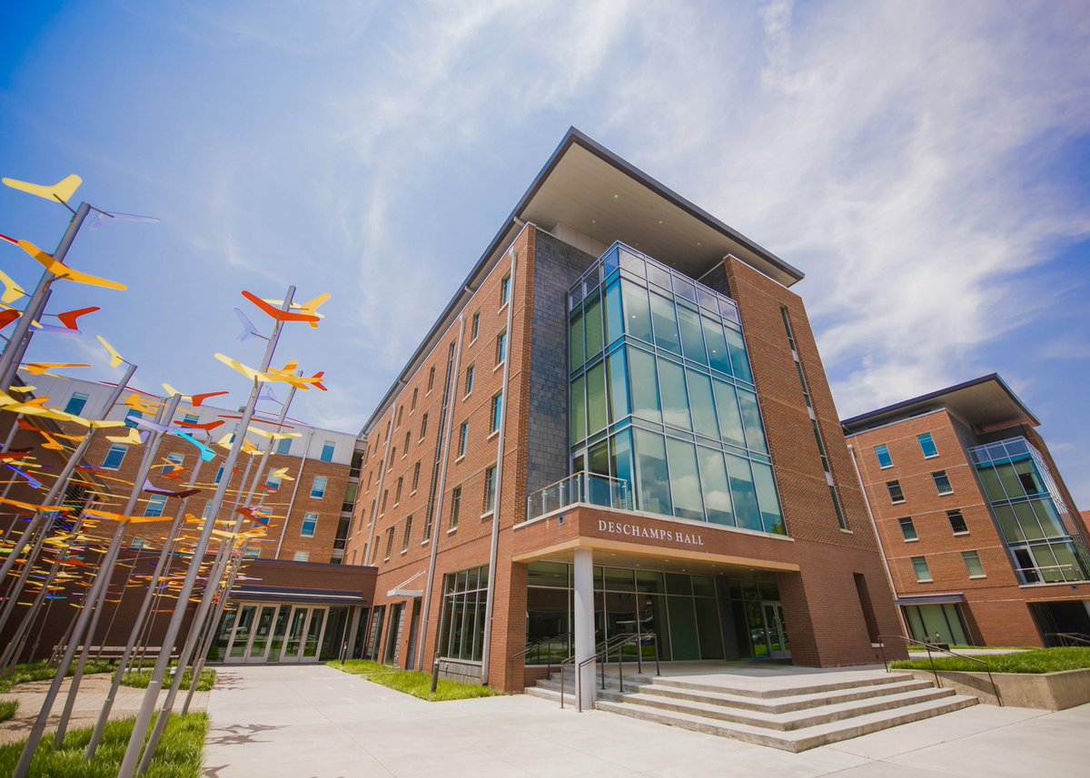 Tour Tuesday: Gressette, Cribb, DesChamps and McAlister halls 

Gressette, Cribb, DesChamps and McAlister halls make up a 179,000-square-foot mixed-use facility in West Campus. The buildings house ~700 students and offer access to several resources. ⬇️