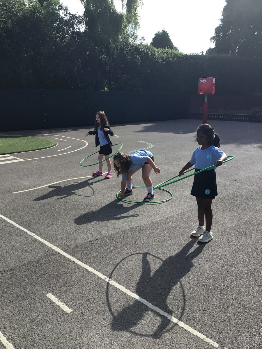 Year2_WIA's tweet photo. 2NLB enjoyed practicing their Hula-hooping skills to music! @StBartsTrust @whitchurchCEFed @Office_WIA @TheBTSAHub https://t.co/ItabFsszDI
