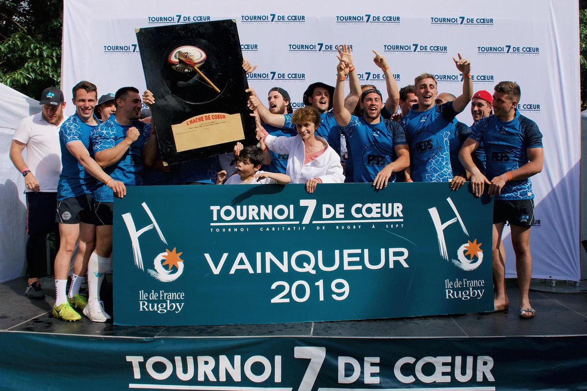 7FRugby's tweet photo. @Tournoi7deCoeur 
RDV ce week-end au Stade Porchefontaine 🏟 à Versailles ! 

N’hésitez pas à faire un geste même 1€ pour les enfants de l’association Syndrome Kabuki 👧🏻👱🏻‍♂️

Voici les cagnottes 👉🏻
👱🏻‍♂️ https://t.co/yVmi1NAJ6o
👧🏻 https://t.co/zSIkEXO9Y4 

Merci à tous !!!!! https://t.co/BNoHlyMsBA