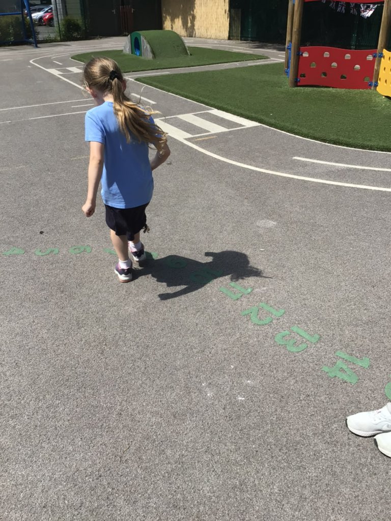 Year2_WIA's tweet photo. 2NLB developing our athletic skills during our PE lesson. 🏃‍♀️ 🏃‍♂️ @TheBTSAHub @whitchurchCEFed @Office_WIA @StBartsTrust https://t.co/t514BmKpA3