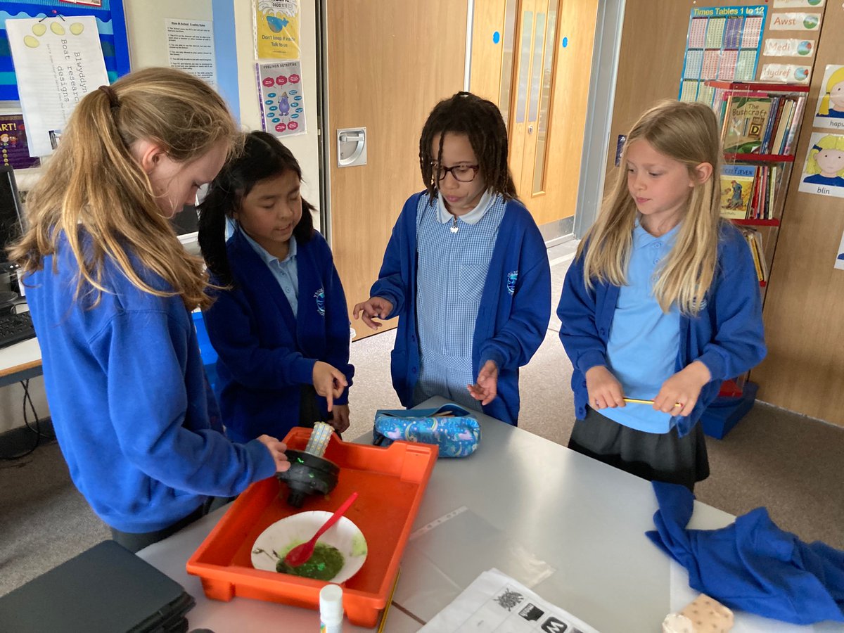 Ysgol Stryd y Rhos / Rhos Street School tweet media