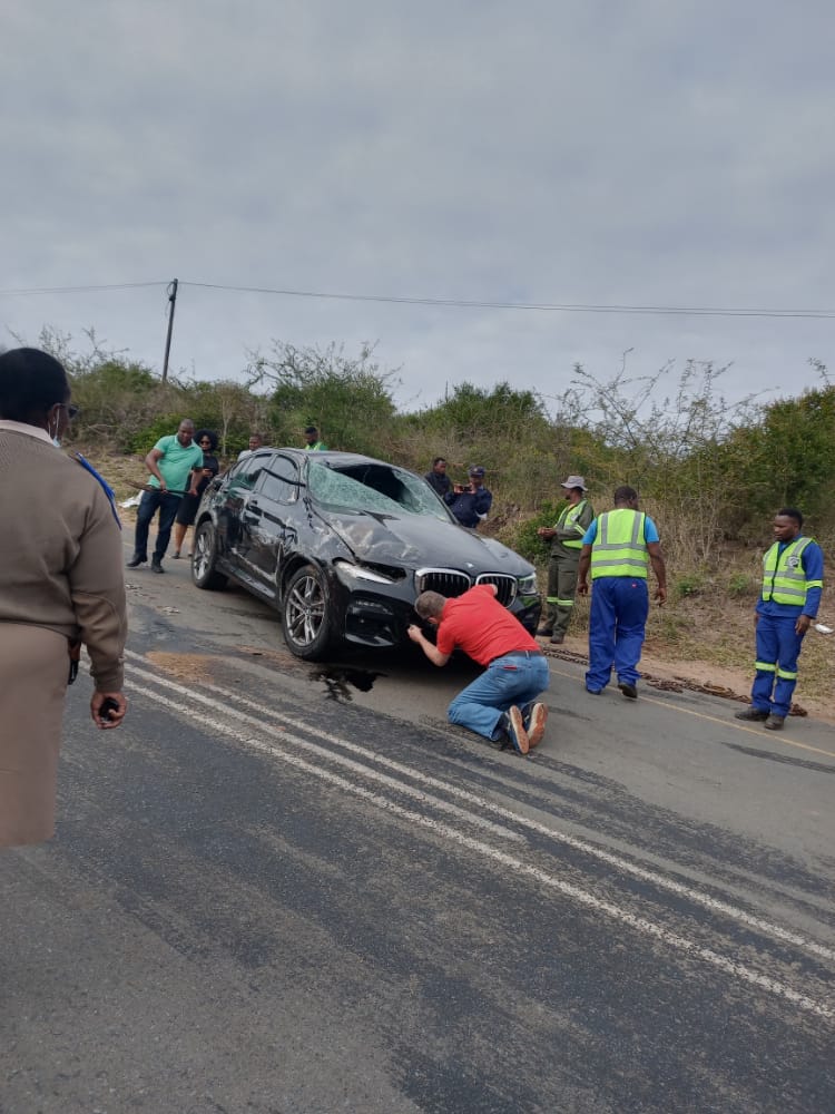ZANewsFlash's tweet photo. PHOTOS: Apparently this how the car of KwaZulu-Natal MEC for Transport and ANC KZN PEC member, Peggy Nkonyeni, was left after today's accident along the R66, north of the province. Together with her bodyguards, Nkonyeni was rushing to an event in Danhauser. https://t.co/GLHzKGg3hV