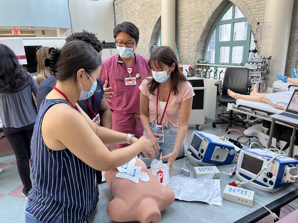 Weill Cornell Internal Medicine Chief Residents tweet media