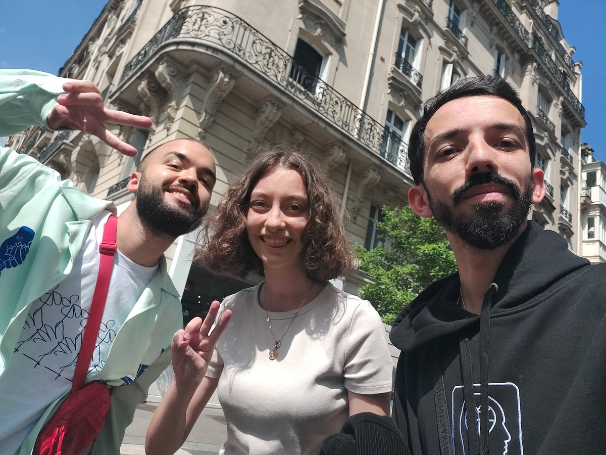 cloodbss's tweet photo. les grands frères @bigfloetoli 🫶🏼 https://t.co/gXEtPp9BJz