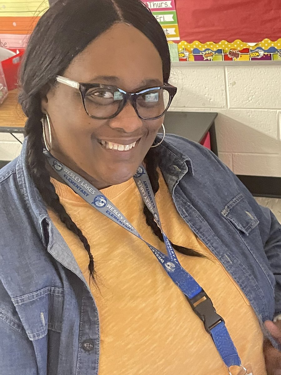 QuaviousWright's tweet image. Two of the best kindergarten teachers around!! Mrs. Anderson and Mrs. Shade-Jackson. 
Currently here supporting our kids during summer Bridge!! 

Awesome ladies that love kids!!! Unstoppable combination when it comes to Teaching! #Summerbridge #support #doingextra #WLE