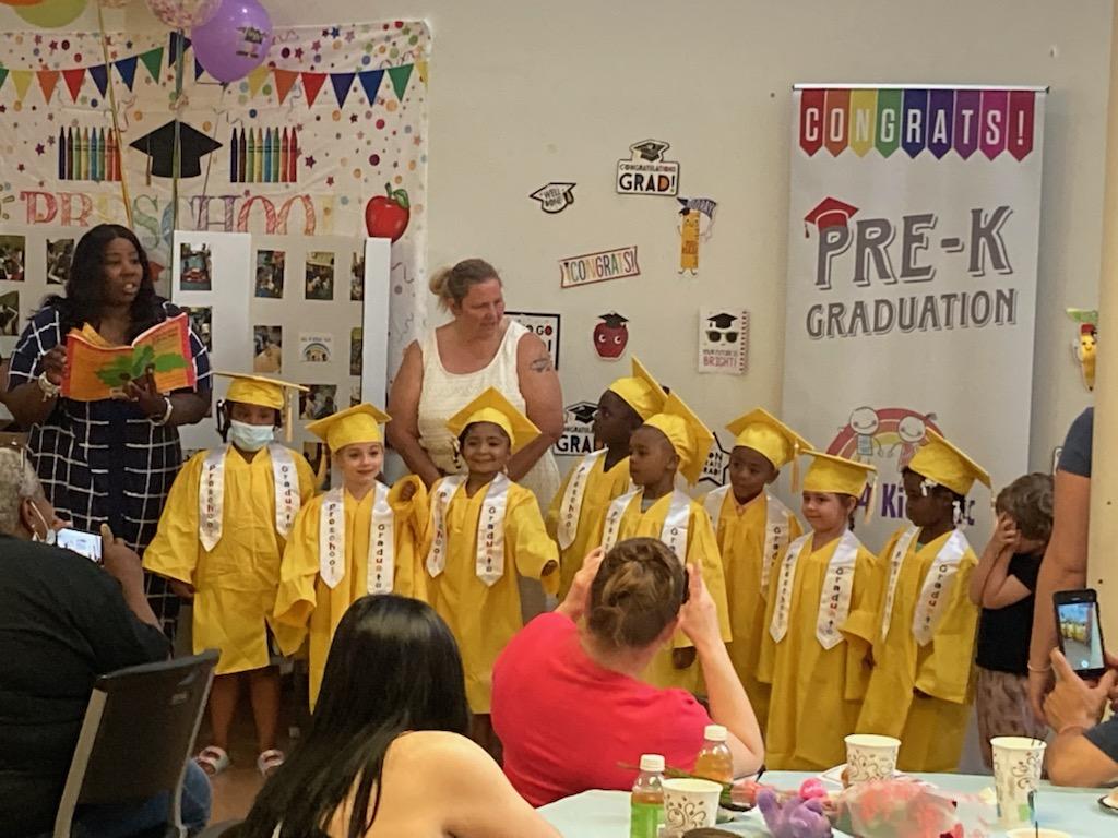 HopeTolPromise's tweet photo. All 4 Kids LLC held a special graduation for the pre-K students. Congrats!
#qualityprek #hopetoledo #toledoohio #sostinkingcute https://t.co/SEwaUUr5Yk