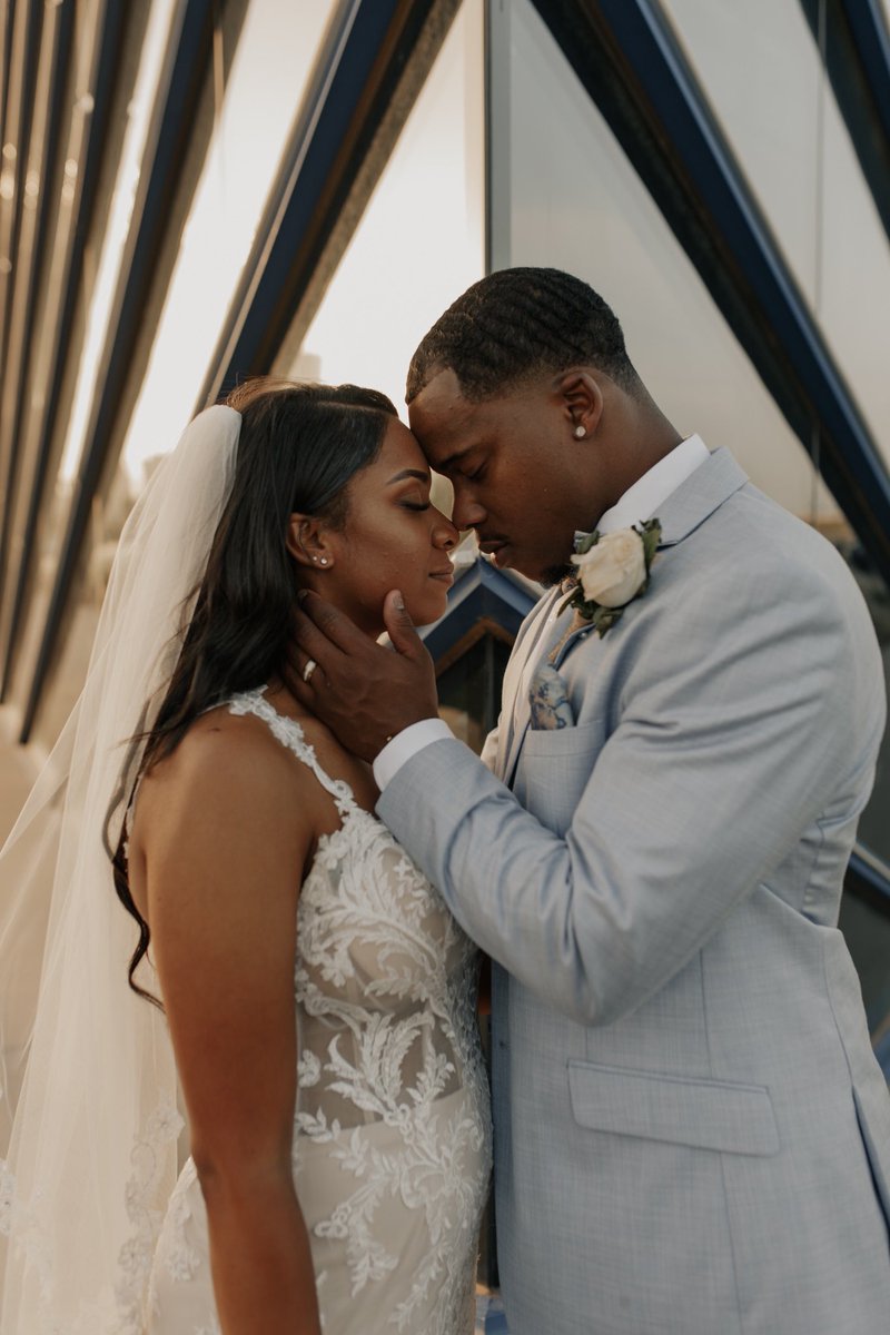 jazzysonoel's tweet photo. 6.17.2022 ♾💍💙 I can’t wait to get the rest of our pictures, these sneak peeks are 🔥 #NextChapterNoel https://t.co/s7VRV7JWgm