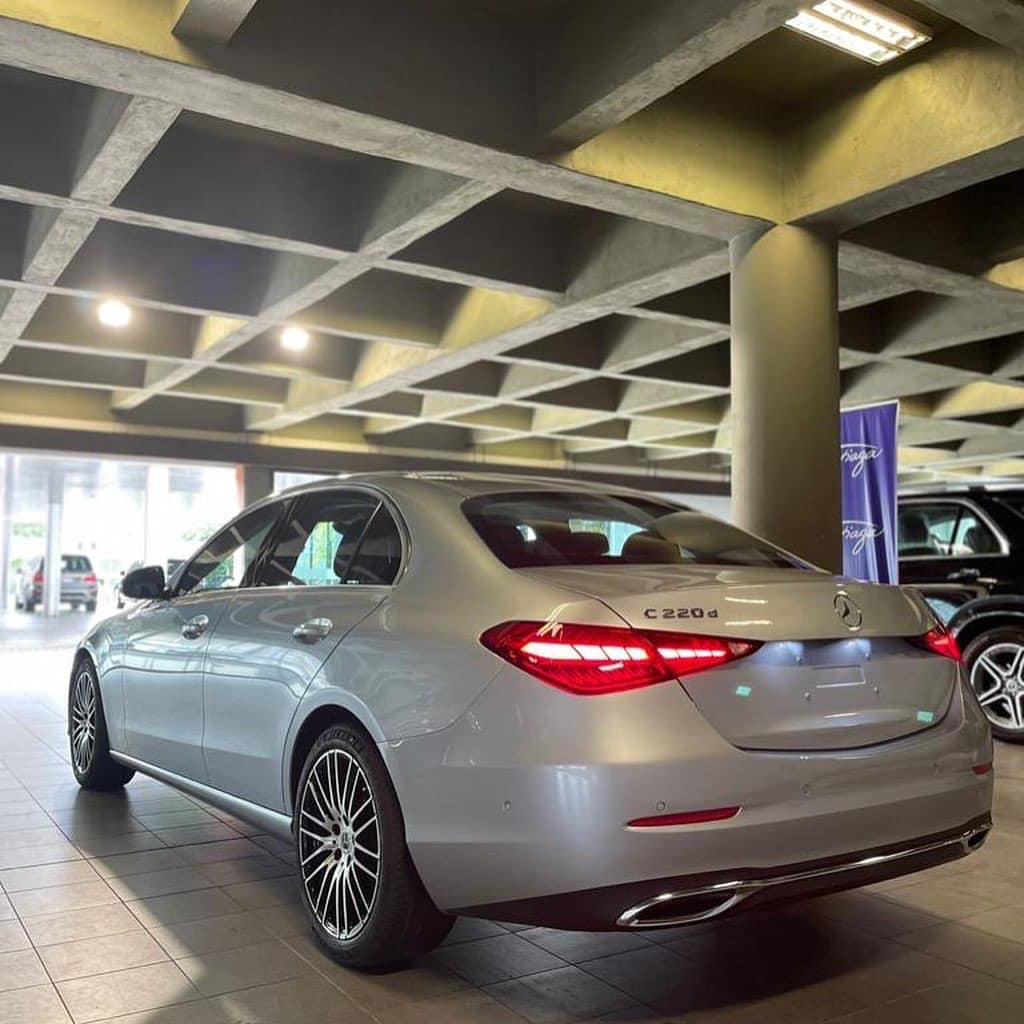 gorostiaga_py's tweet photo. Mercedes-Benz clase C 2022 0km! 
Disponible en sus versiones 220d y 200.

Conocé nuestros planes de financiación propia y bancaria 👇🏻
📲 ¡Contactanos!
✅ WhatsApp: 0985 910 950
📞 Casa Central: 021 615 111
🔗 Sitio Web: https://t.co/lO30qhkJag https://t.co/vPMfv2ESEG