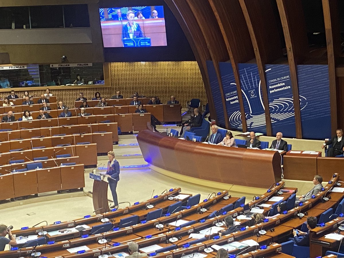EURORabbi's tweet photo. Session de @PACE_News très riche. Préparation du side event demain @DayofSalvation4 
Rencontre avec la Ministre des AE du #Kosovo @KosovoenFrance 
Rapport demain de @BayrPetra sur l’antisémitisme https://t.co/4xg7lZJYHg