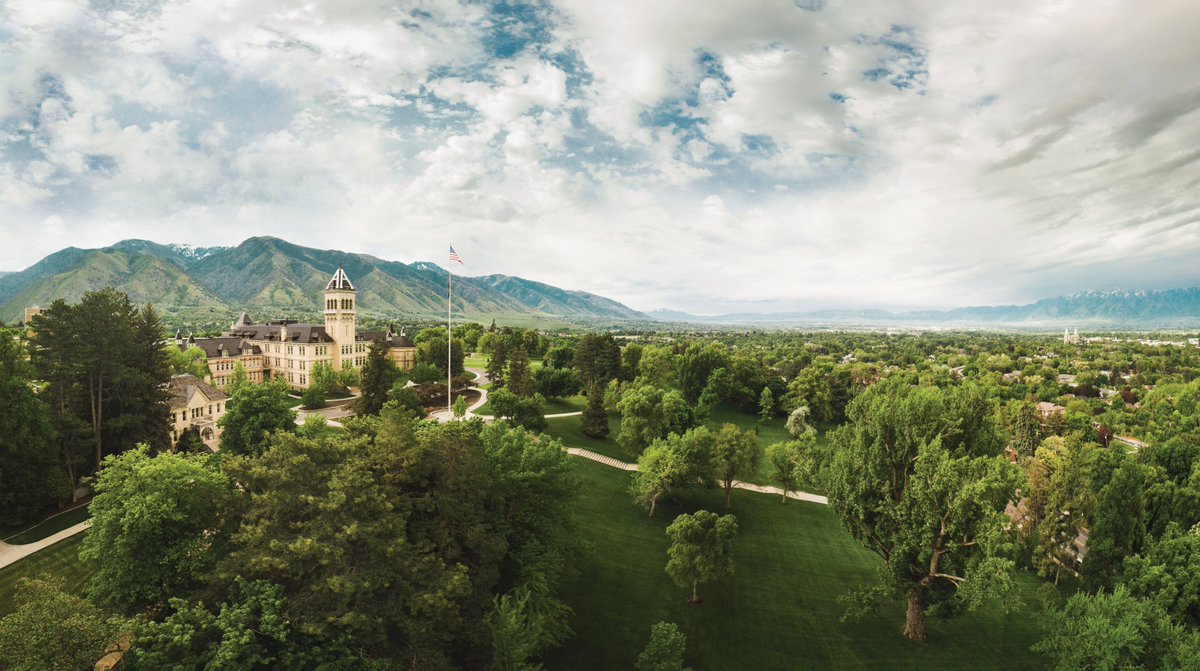 USUAggies's tweet photo. #FirstDayOfSummer vibes. ☀️ #USUAggies https://t.co/v3v50kM9St