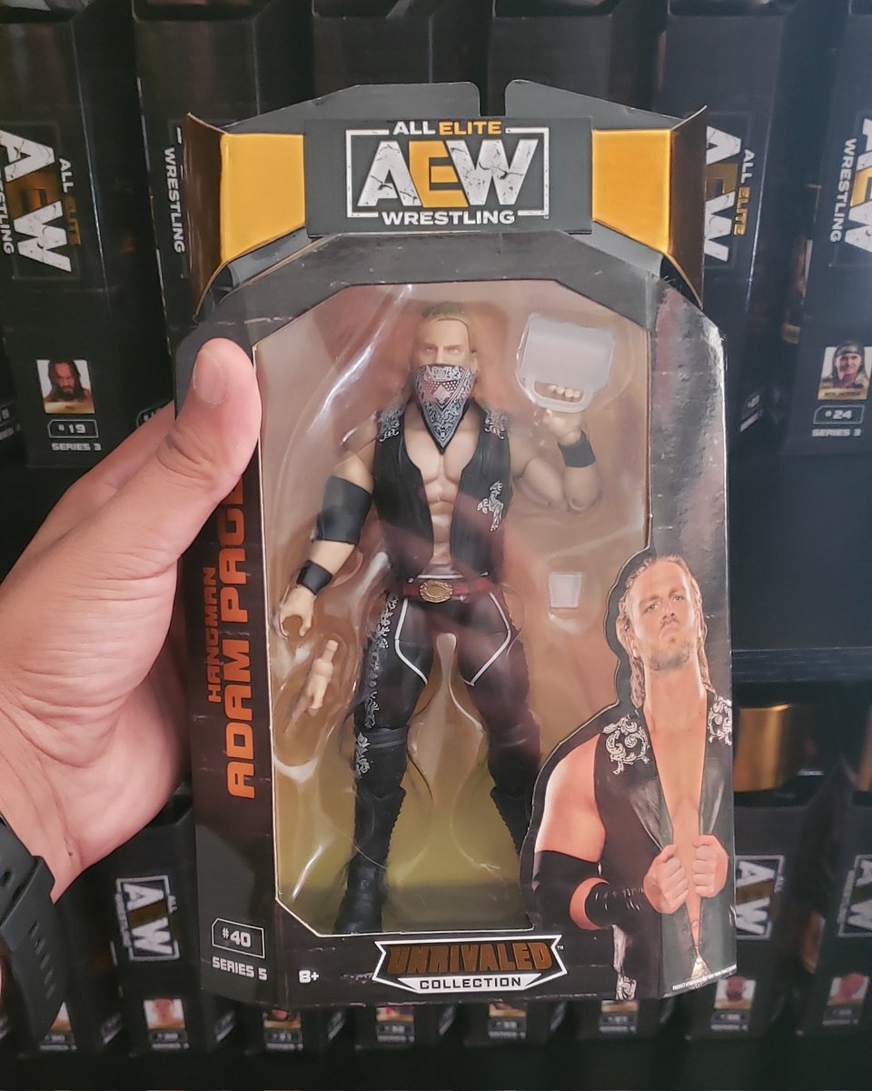 FigureFeast's tweet photo. Finally able to get my hands on the elusive series 5 #AEWUnrivaled "Hangman" Adam Page
.
#AEW #Unmatched #wwe #wweelitesquad #wweelite #jazwares #aewontnt #aewdark #aewunmatched #AEWRampage #MajorWFPod #majorpodnetwork #ScratchThatFigureItch #elite #bte #beingtheelite #bulletclub https://t.co/qAMVFiYuhT
