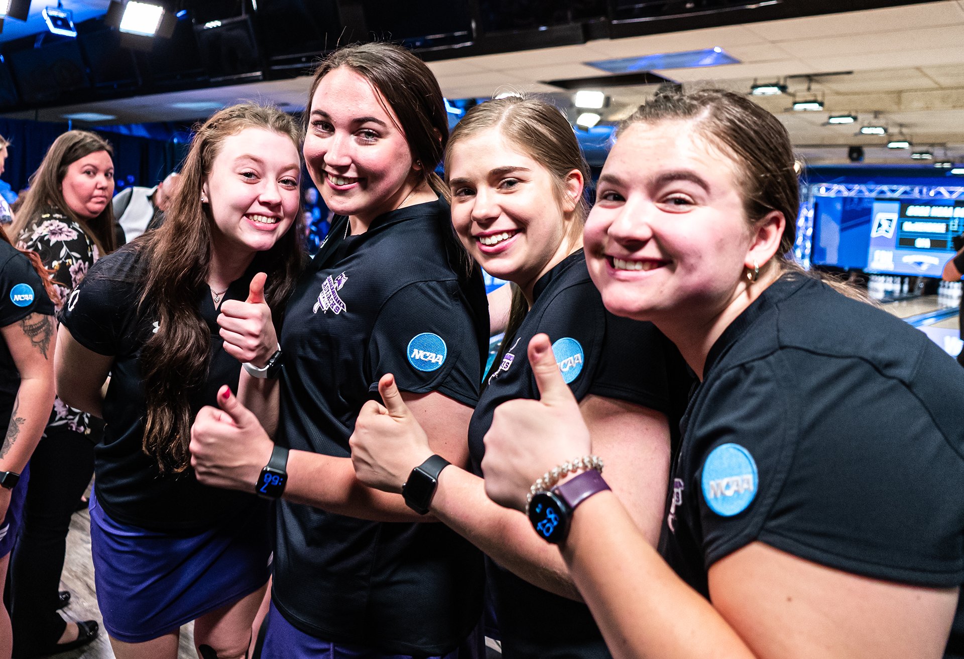 Ladyjacks Bowling on Twitter "Thumbs up 👍 MakeItHappen x AxeEm x 