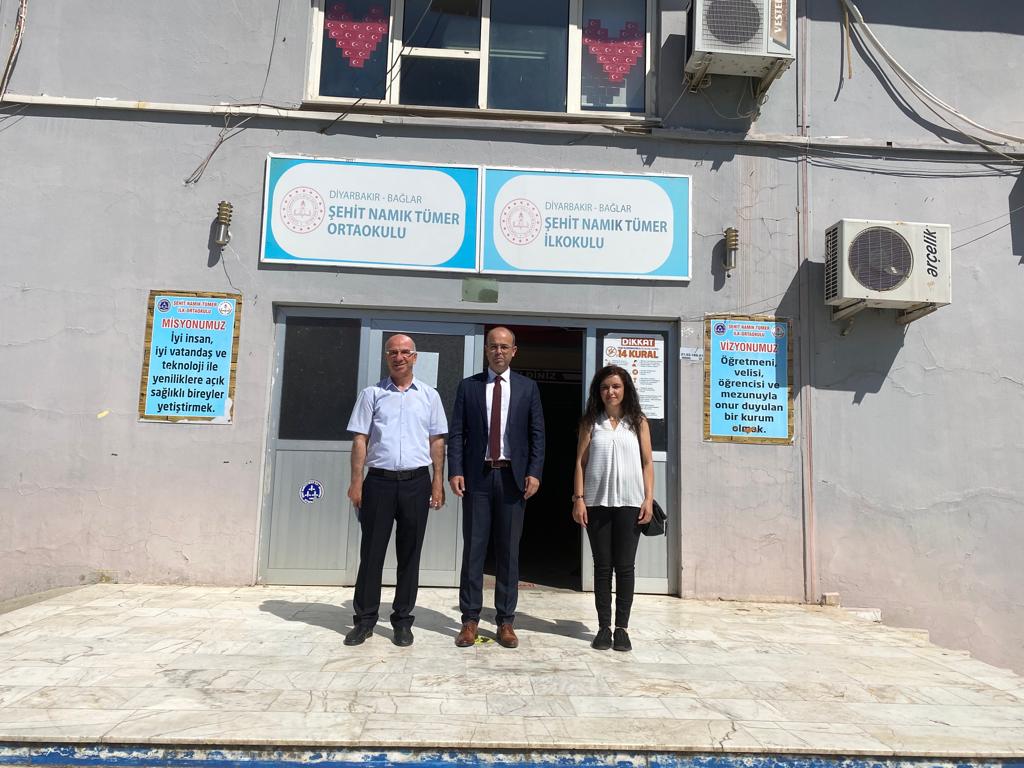 Bakanlık denetcileri tarafından 2 gün süren denetimler sonucunda sıfır major, sıfır minör hata ile TS EN ISO 45001 İSG Kalite Yönetim Sistemi belgesini almaya hak kazanan;
Arif Eminoğlu İO
Mehmet Cansız OO
Şht Namık Tümer İÖO
İpek Yolu İO'nu tebrik ederiz.
<a href="/tcmeb/">Millî Eğitim Bakanlığı</a>
<a href="/Murat4Kucukali/">Murat Küçükali</a>