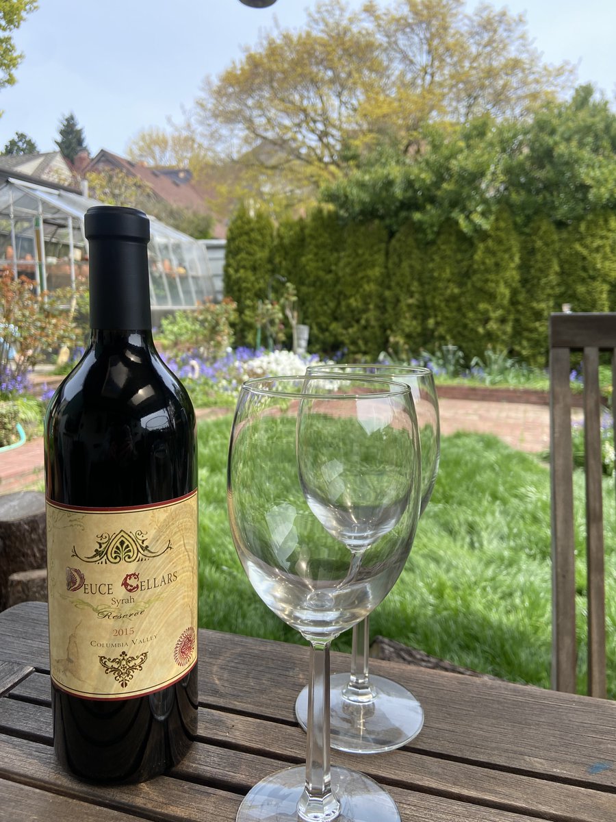 deucecellars's tweet photo. Happy Summer solstice! Enjoy the longest day of the year with a glass of Deuce Cellars Syrah in the sun with your loved ones. Cheers!

#deucecellarssyrah #summersolstice https://t.co/Ys5qJhfG0A