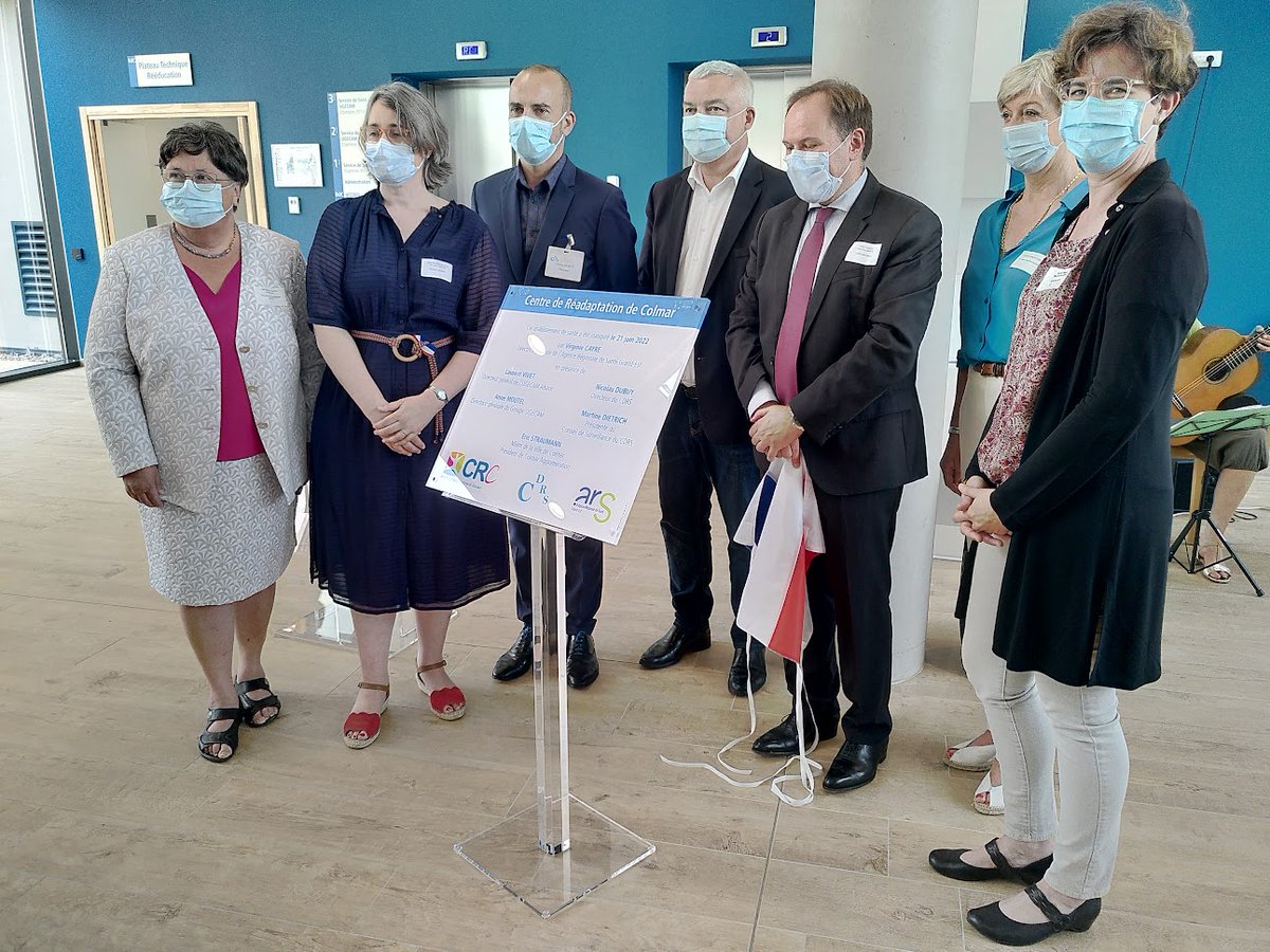 ars_grand_est's tweet photo. ✂️ Inauguration d'un nouvel établissement :
le Centre de Réadaptation de #Colmar
Présence de V. CAYRE DG @ars_grand_est
et M. HELLMANN @HellmannRomain Conseiller Médical de la DG
ℹ️ DT #ARS68 P. LESPINASSE https://t.co/wQ0G8BlM2L