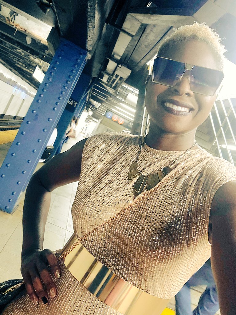 Gm, my frens ✨

Day 1 of <a href="/NFT_NYC/">NFT.NYC</a> and this Starling's taking the subway 🚆 to downtown &amp; Brooklyn to support a Women in Web3 Brunch event hosted by @futurelilith and <a href="/NEARProtocol/">NEAR Protocol</a> 

Repping <a href="/StudioDcn/">DCNstudio.eth (📡,📺)</a>
Styled by <a href="/cryptoflirtVIP/">CryptoFlirt</a> #nftnyc2022 LFG!