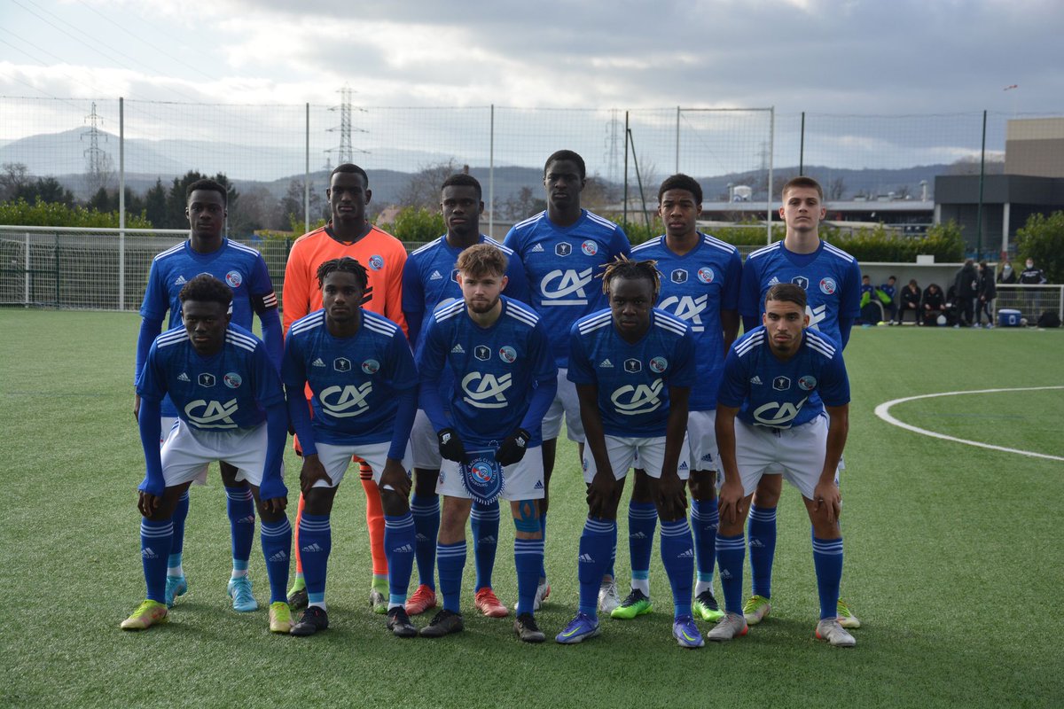 guillaume_vague's tweet photo. 📈 Bilan de la #RacingMutestAcadémie à travers les équipes #U17, #U19 et de la Réserve du @RCSA, cette saison, dans un thread à dérouler. #LiveRCS

⤵️ Thread à dérouler https://t.co/5stkGeFPKi