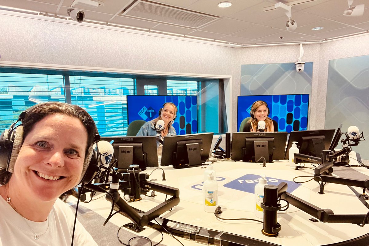 Listen to <a href="/jannekeniessen/">Janneke 🛸</a> on <a href="/NPORadio1/">NPO Radio 1</a> 🔊👂
The conversation covers climate and startups in general, as well as what startups Seenons and <a href="/overstoryai/">Overstory</a> are doing to combat the climate crisis 🌳♽
nporadio1.nl/uitzendingen/s…