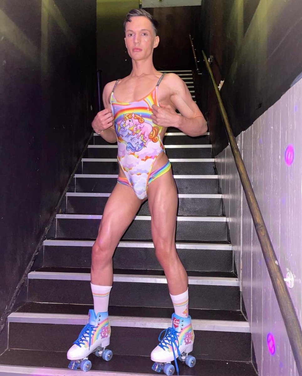 Pride Month 🌈with @joshuakylerees like tasting the rainbow 🍭🦄
In our unicorn bodysuit💕

#pride #PrideMonth2022 #gayfashion #pridewear #gaywear #prideoutfit