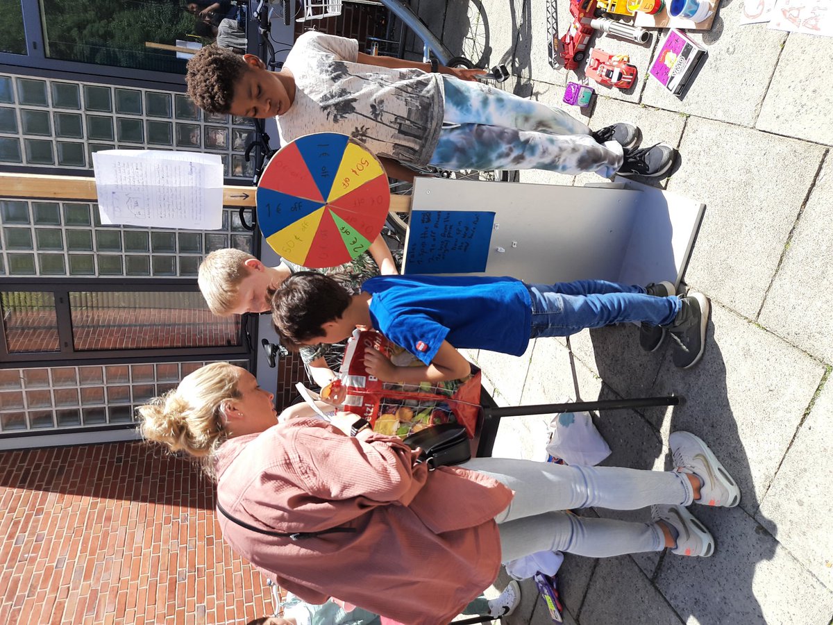 Jenny Lee tweet media