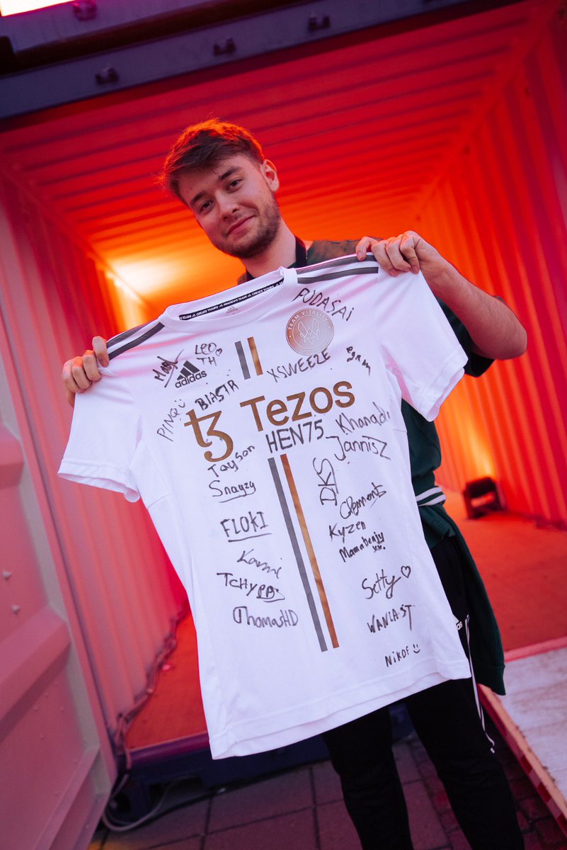 M8 Nikof tweet media