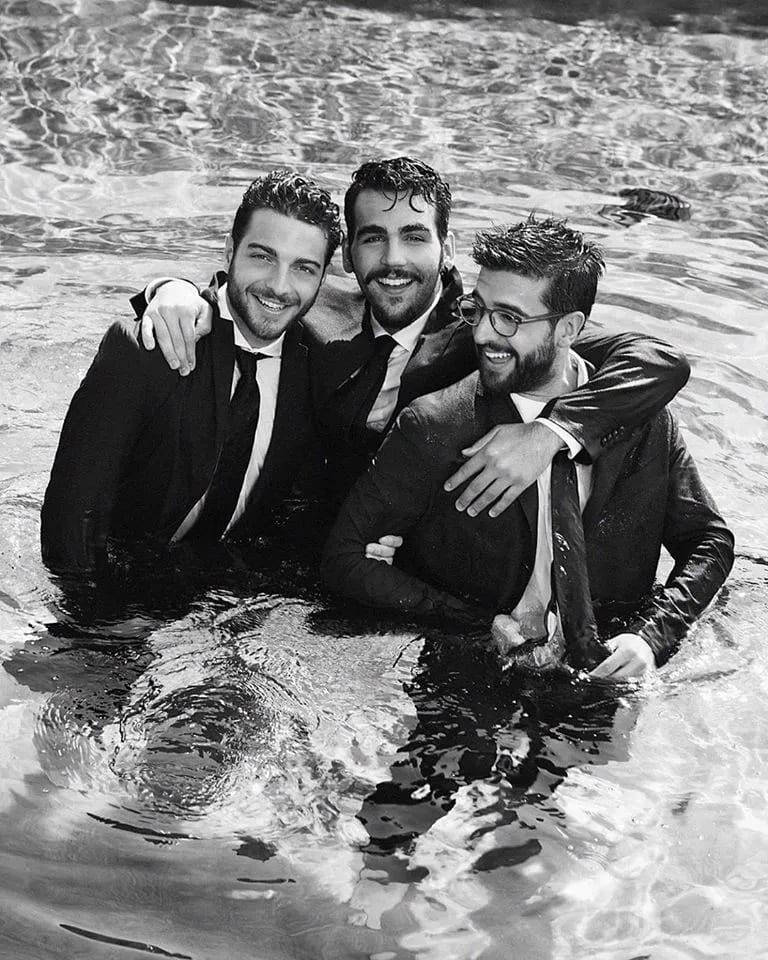 Fcilvolobrasil1's tweet photo. Bello regazzi ♥️♥️♥️😍
#ignaziobosquetto #ilvolofamily #gianlucaginoble #pierobarone #ilvolovers #follow #fanclubebrasil #ilvolobrasil #like4like #regazzi #wearelove https://t.co/zdAGO20EBQ