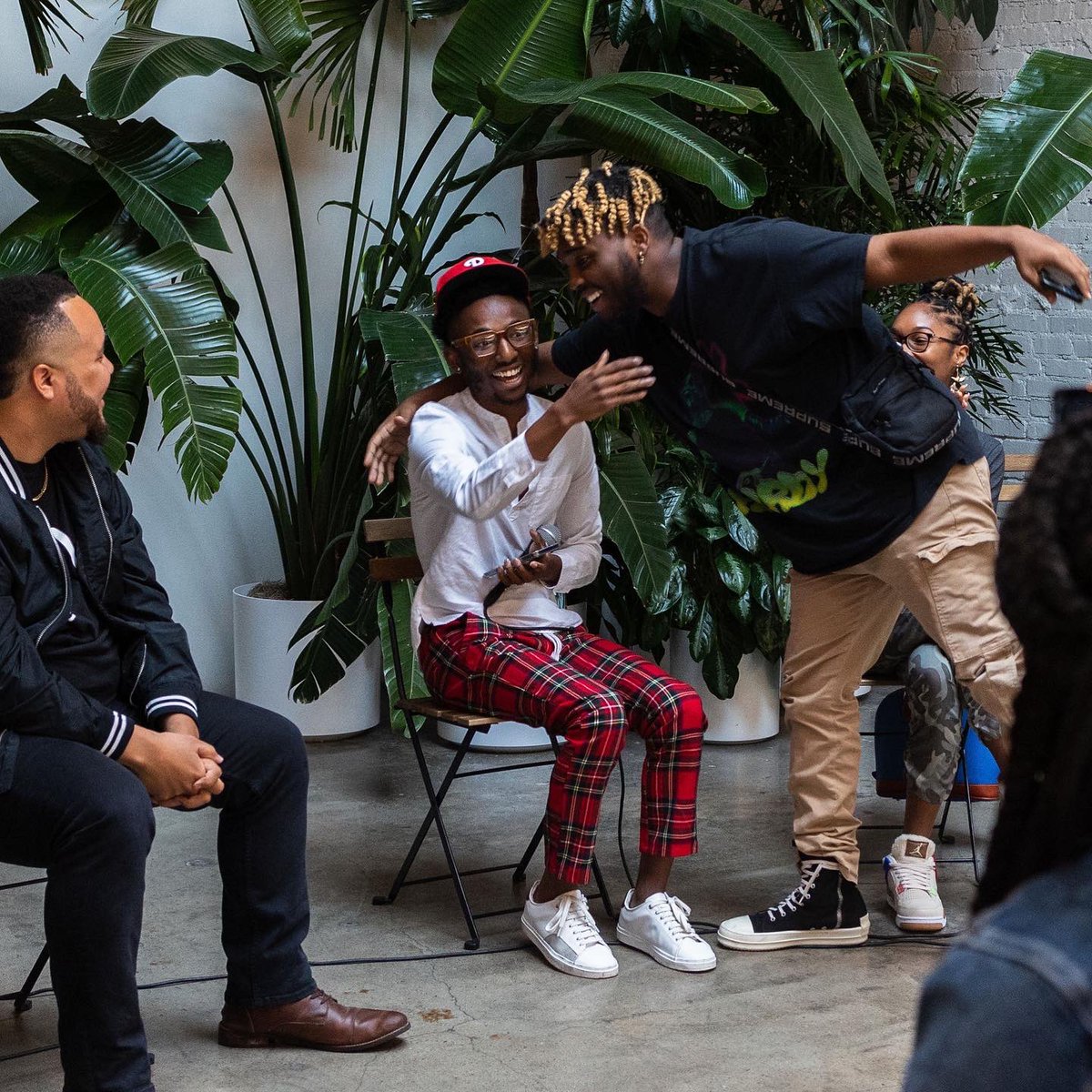 SkystheLimitOrg's tweet photo. When you find out you’re receiving a $1,000 small biz grant. 🤯😂 Congrats Savonte Pickens, Content Creator &amp; Founder of No Oppositions clothing brand! 🥳

Learn more about business mentors, start up guiding &amp; monthly funding. —> https://t.co/OXVvSJlbeq #startup #funding https://t.co/TroarEVb06