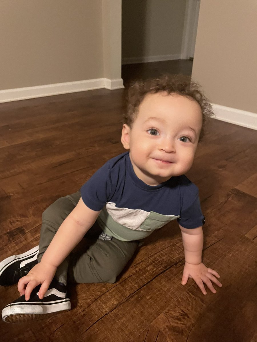 mandymulaaa's tweet photo. every day i think ab how i'm a mother now to this lil guy 🥹😭❤️ it's crazy https://t.co/7n66fbJASb