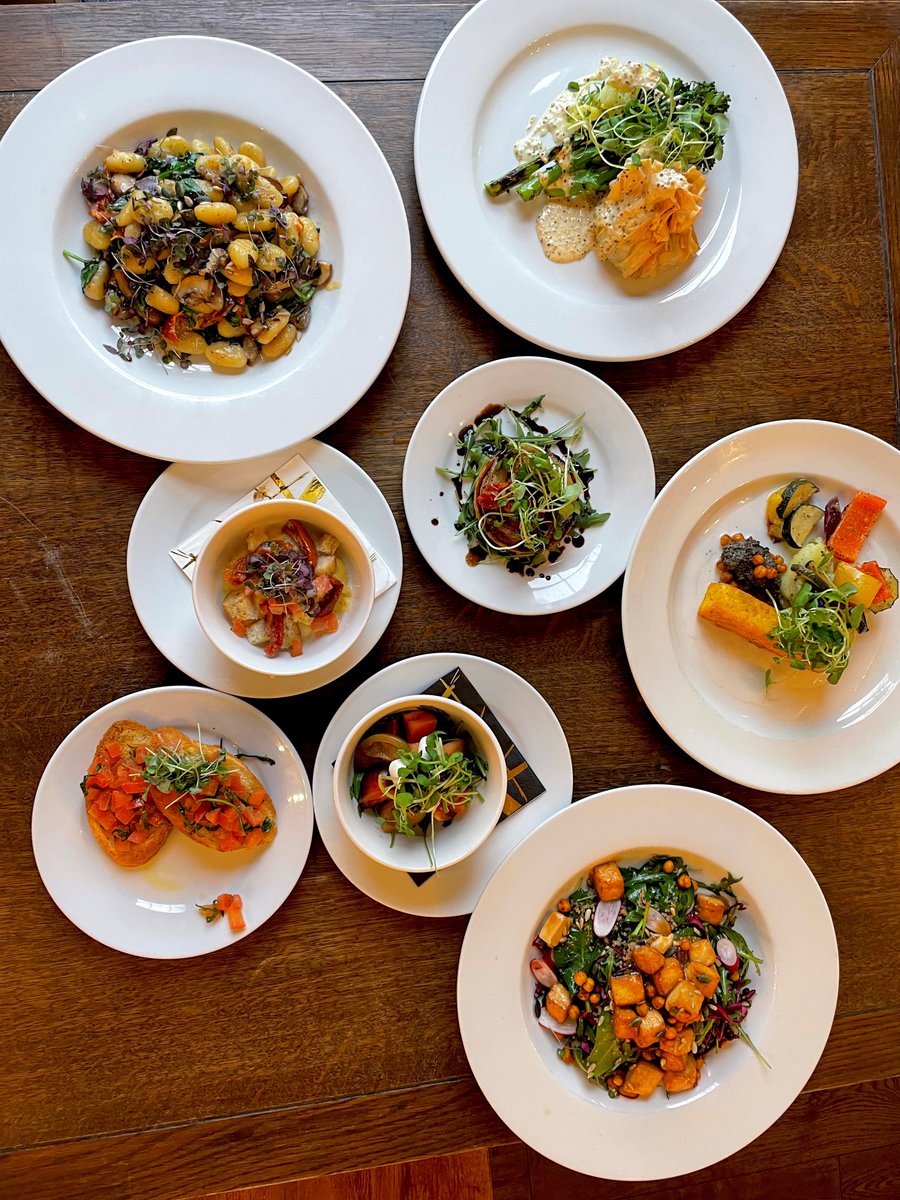 PubWedding's tweet photo. Looking for the perfect wedding venue? Well, you couldn’t have come to us at a most perfect time. With lots of new amazing and seasonal dishes joining our wedding menu, we are sure to offer you a memorable wedding breakfast for your big day.

Enquire now https://t.co/3UzCegUXEG https://t.co/bHXFzPfylv
