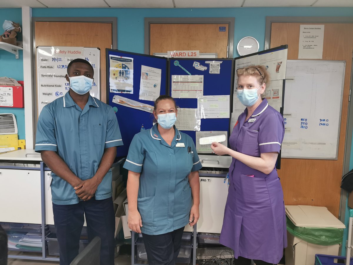 LTHTNeuroCE's tweet photo. Today we visited L25 promoting continence care. Discussing securement devices to be used with urinary catheters as part of #continenceawarenessweek @LTHTNEURO @SarahCraigie4 @LTHCPT https://t.co/nNre4gHeHo