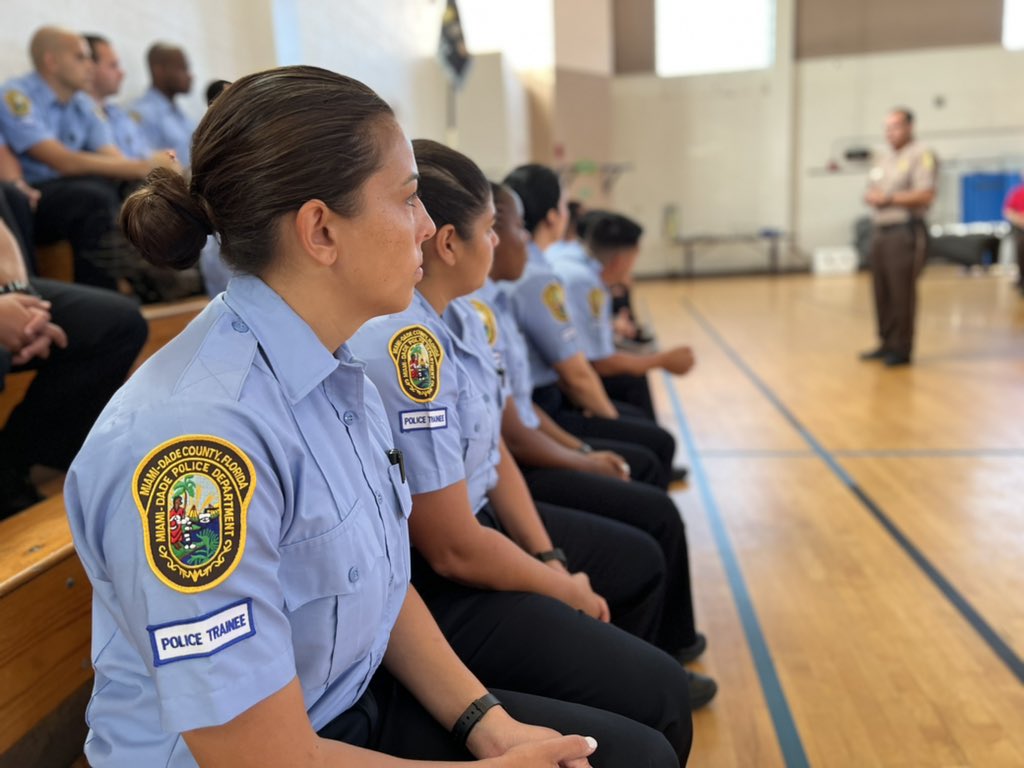 MiamiDade_SO's tweet photo. #BLE134 is one step closer to serving and protecting #OurCounty! This morning, they met with the command staff of their newly assigned districts. https://t.co/I1rXzSfku8