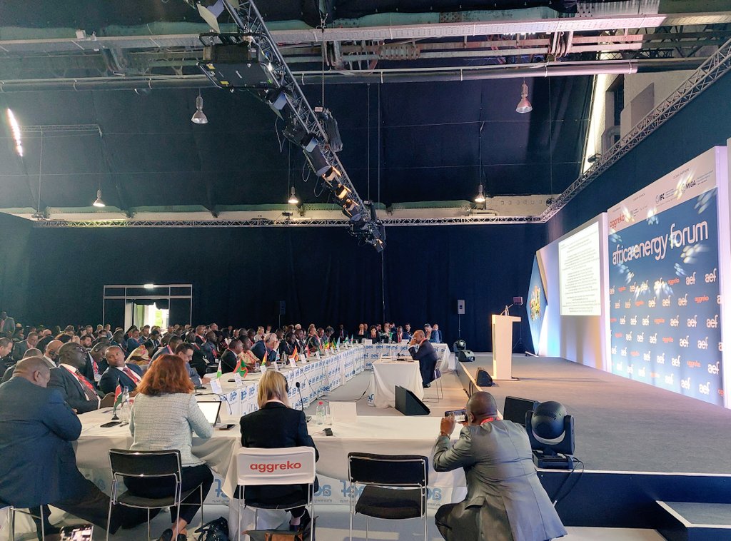 🌍 The Africa Energy Forum: 
Africa for Africa: Building Energy for the Just Transition.

#aef22 just started with the Ministerial Roundtable: what does Africa want? 

The messagge is clear: Africa is united to sustain the low carbon trajectory towards net zero