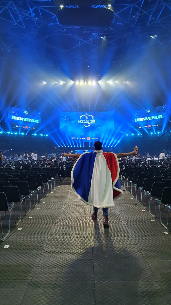 Hello ! On est prêt avec <a href="/MaxThexteron/">Thexteron</a> et <a href="/Kenshin9955/">Kenshin</a> !!!
#KCX2