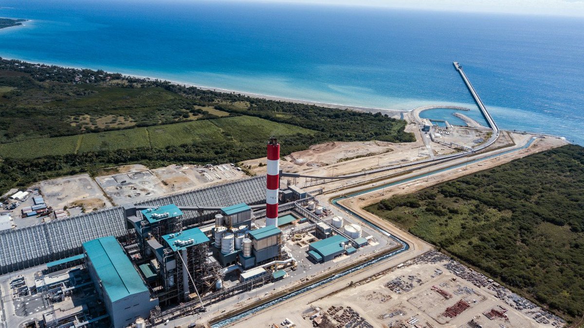sergiocarlo's tweet photo. EL PLD LO LOGRÓ: NOS VAN A ENVENENAR A TODOS LOS DOMINICANOS

Bueno Punta Catalina ha llegado lejos… La contaminación de la Central Termoeléctrica Punta Catalina (CTPC) cubre gran parte del territorio del país, a todo Haití y alcanza la costa este de Cuba y de Jamaica, https://t.co/cIm6jeiKao