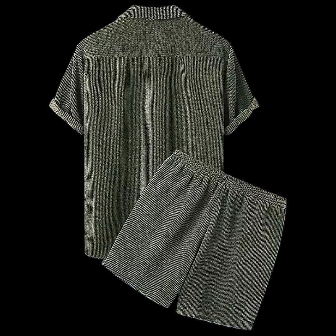 Stay cool, calm and grounded in our “Grounded Mens Shorts Set”✌🏽🪐🌟
🫥 available in sizes S - 3XL
keilanadezignz.com/products/groun…