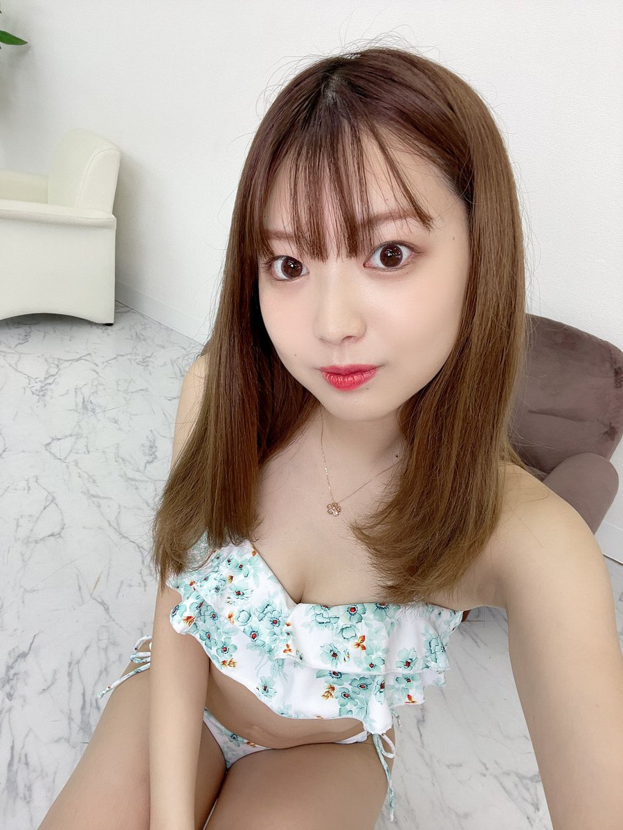 もぉ〜こんな時間まで起きてて😤 早く寝なきゃだめだよ🙅‍♀️ おやすみ💤