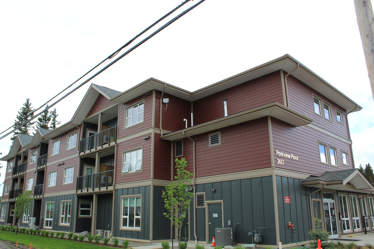 Seniors in #Vanderhoof, BC now have access to 20 affordable homes, with 8 dementia care units opening soon. Brought to you through our joint investment with <a href="/BC_Housing/">BC Housing</a>, <a href="/VanderhoofBC/">District of Vanderhoof</a>, <a href="/northern_health/">Northern Health</a>, &amp; Connexus Community Resources Society.