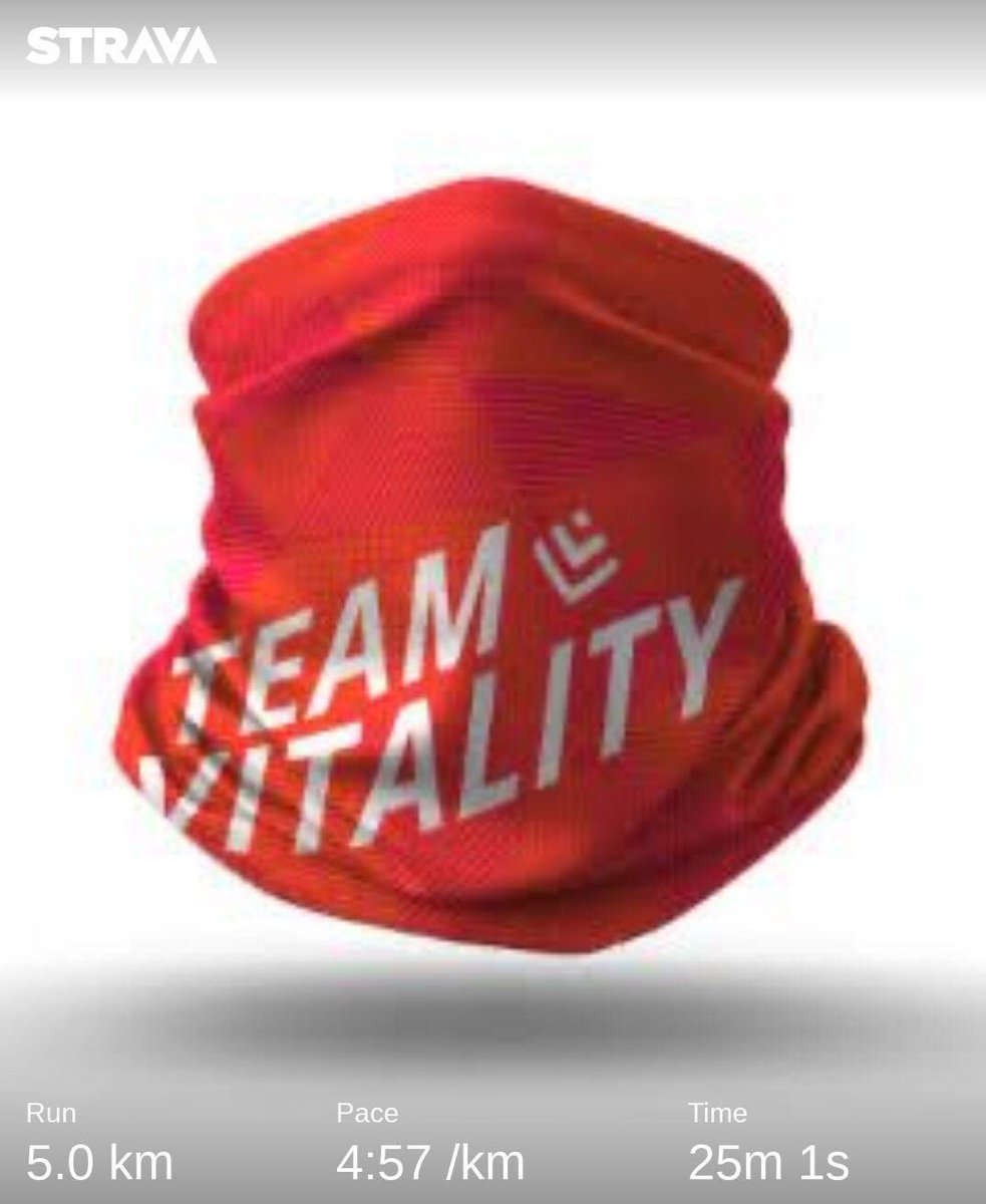 Neil12St's tweet image. Happy Tuesday. Cool run, pace getting there.  #TeamVitality #TVChamps @Vitality_SA
