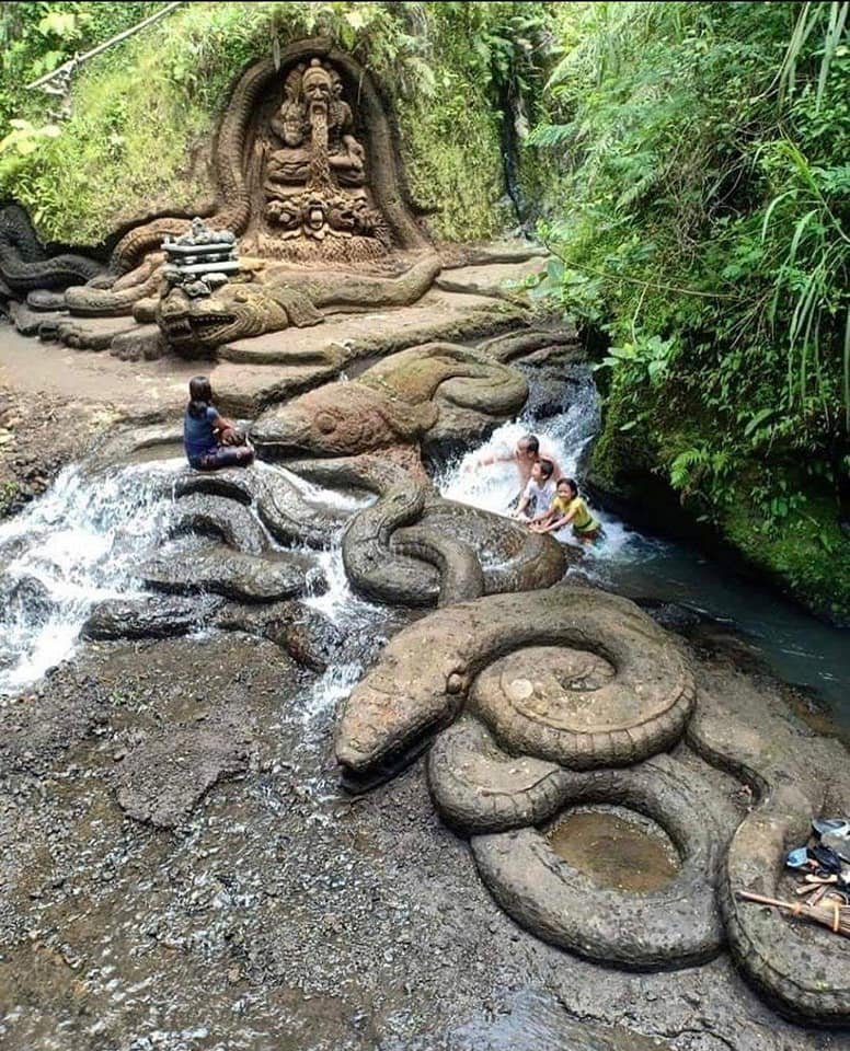 LostTemple7's tweet photo. Somewhere deep inside a jungle in Bali.... https://t.co/ObOM1Fht7c