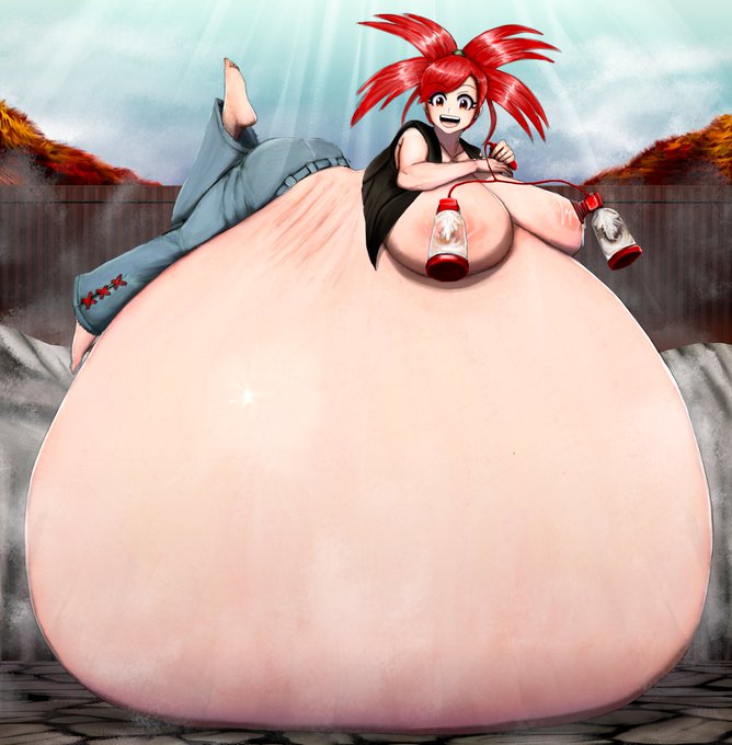 #これ見た人はお腹を貼る 
People who see this will put up a picture of  abdomen. 

おっぱい系のハッシュタグは参加していいのか迷いますが、このハッシュタグなら
With this hashtag, you can participate without any worries. 