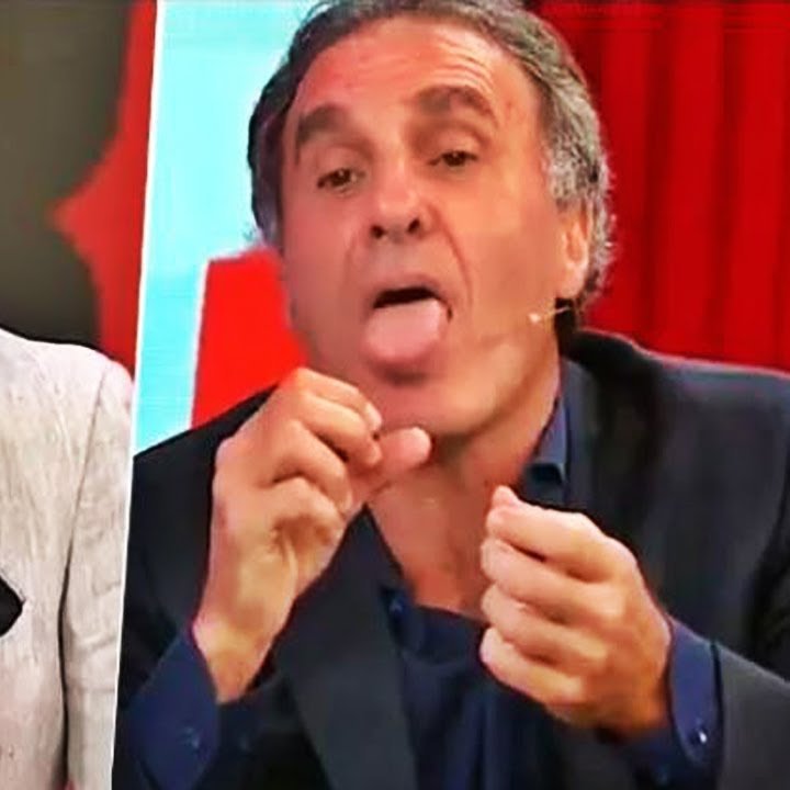 pabloeseerre's tweet photo. La muda traduciendo "Garganta Profunda" https://t.co/CzRG4gg7pU