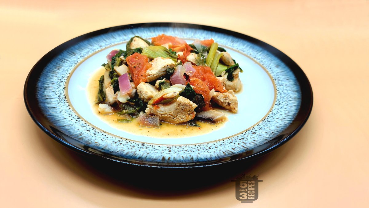 Turkey Breasts Tenderloins with Bok Choy and Vegetables
100% natural ingredients | Bok Choy | Vegetables
#recipe #recipes #vegetables #garlic #cilantro
See full recipe at:
instagram.com/p/CfEv74iu6_d/