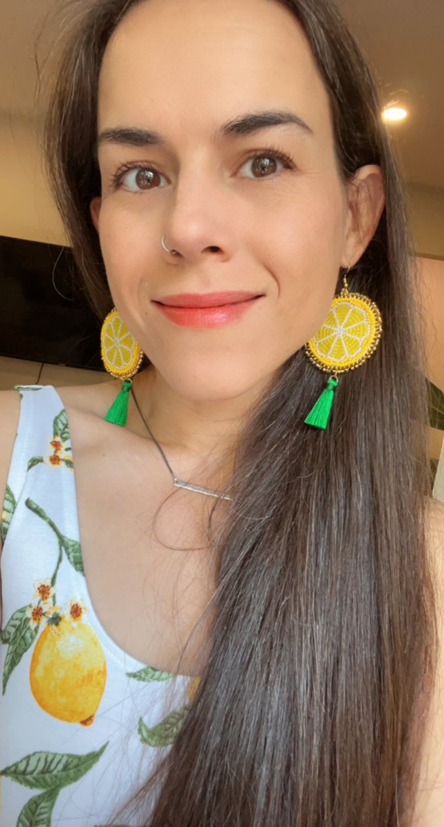 cerena's tweet photo. Lemons! 🍋

Thanks, I made them! :3 

#beading #Nativebling https://t.co/jsyqoBwe9E